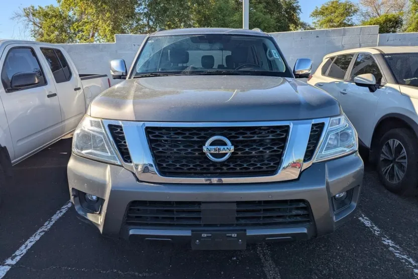 2019 Nissan Armada SL photo 1