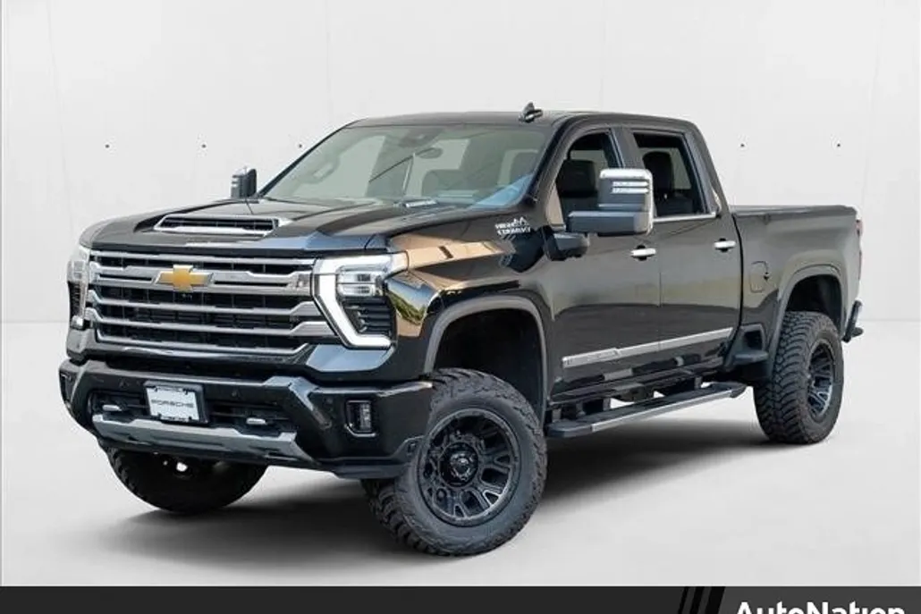 2024 Chevrolet Silverado 2500HD High Country photo 1