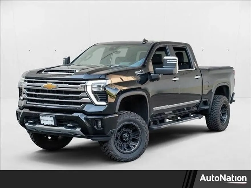 2024 Chevrolet Silverado 2500HD High Country photo 1
