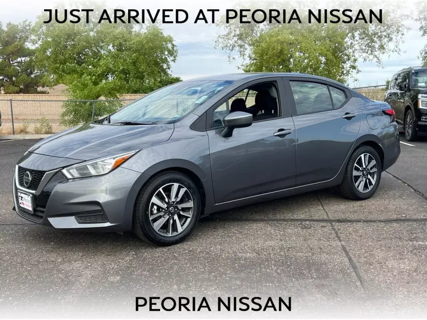 2022 Nissan Versa 1.6 SV photo 1