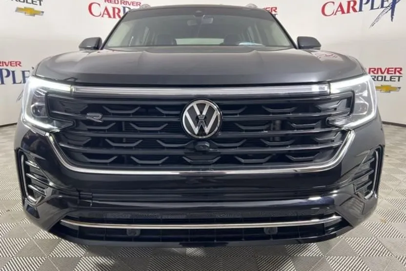 2024 Volkswagen Atlas SEL Premium R-Line photo 1