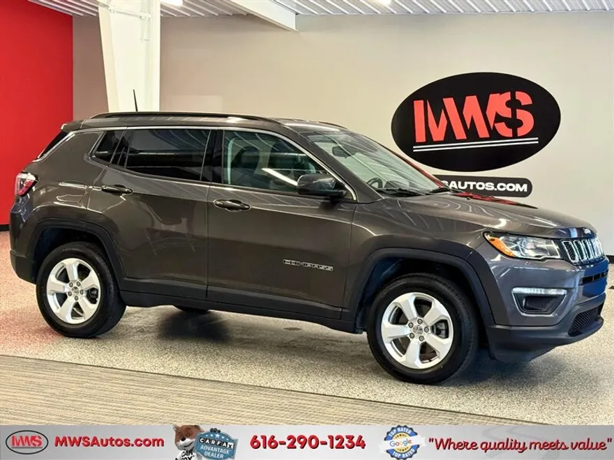 2018 Jeep Compass Latitude photo 1