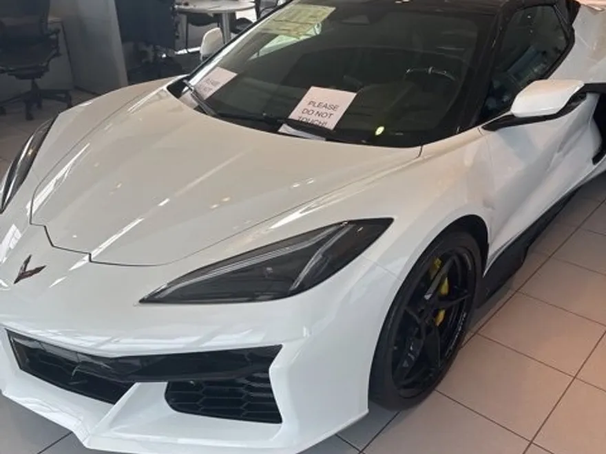 2025 Chevrolet Corvette E-Ray 3LZ photo 1