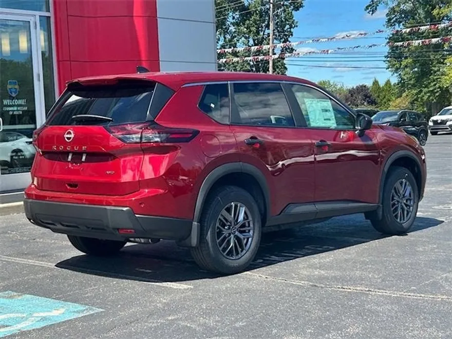 2026 Nissan Rogue S photo 1