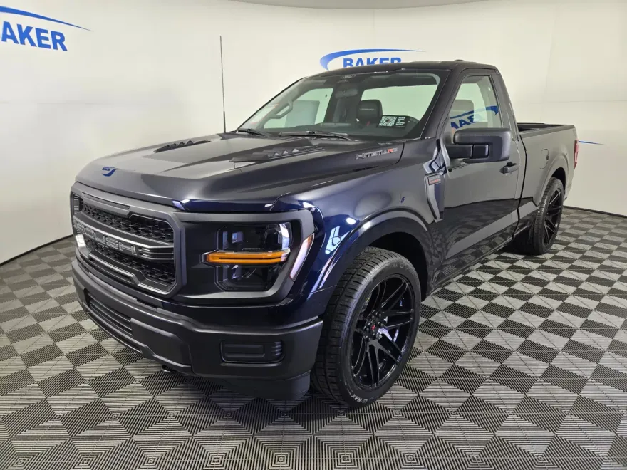2025 Ford F-150 XL photo 1