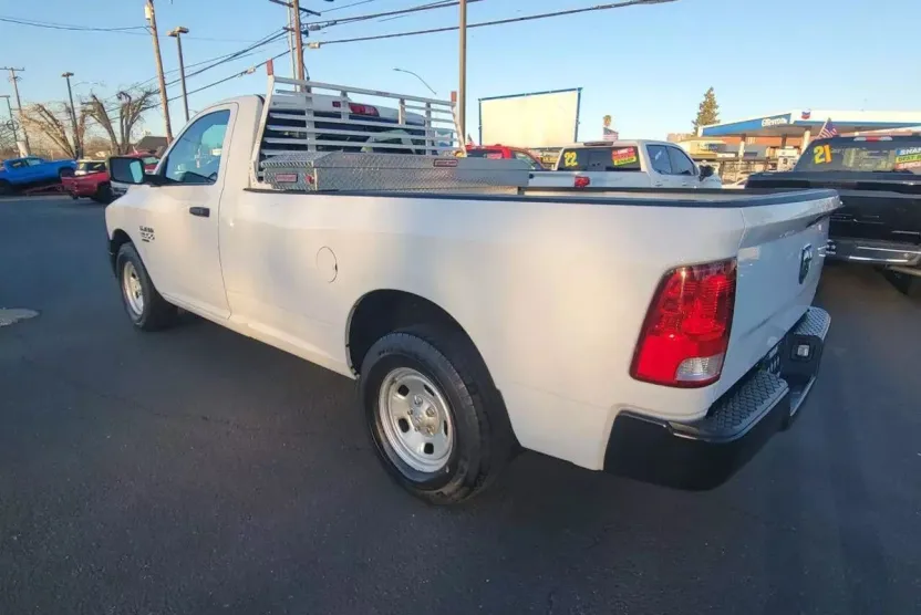2022 Ram 1500 Classic photo 1