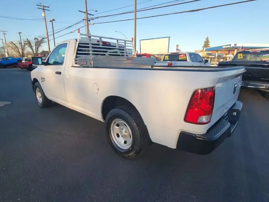 2022 Ram 1500 Classic photo 1