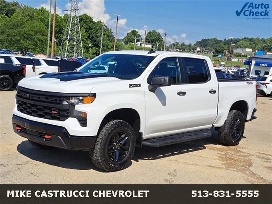 2023 Chevrolet Silverado 1500 Custom Trail Boss photo 1