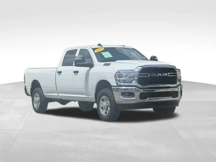 2023 Ram 2500 Tradesman photo 1