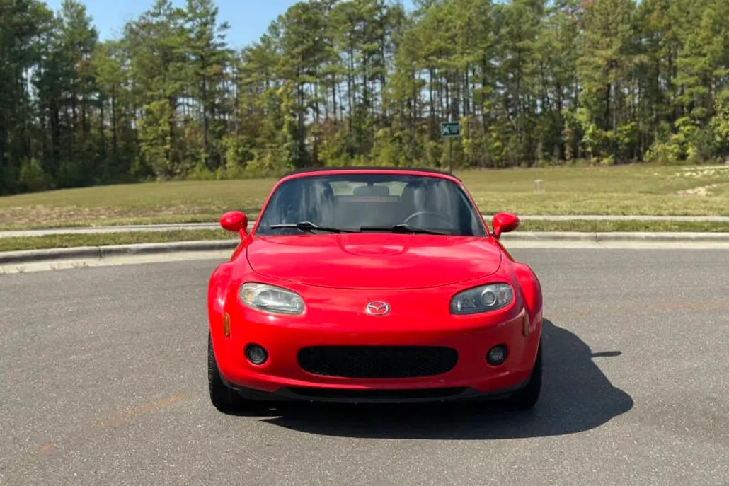 2007 Mazda MX-5 Miata Miata Touring photo 1