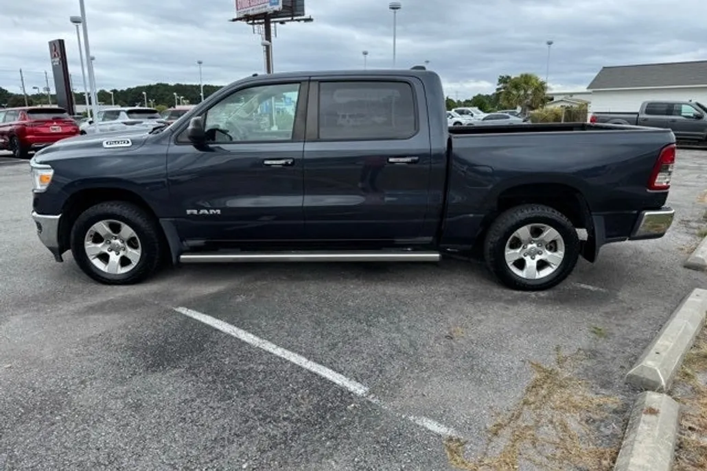 2019 Ram 1500 Big Horn Lone Star photo 1