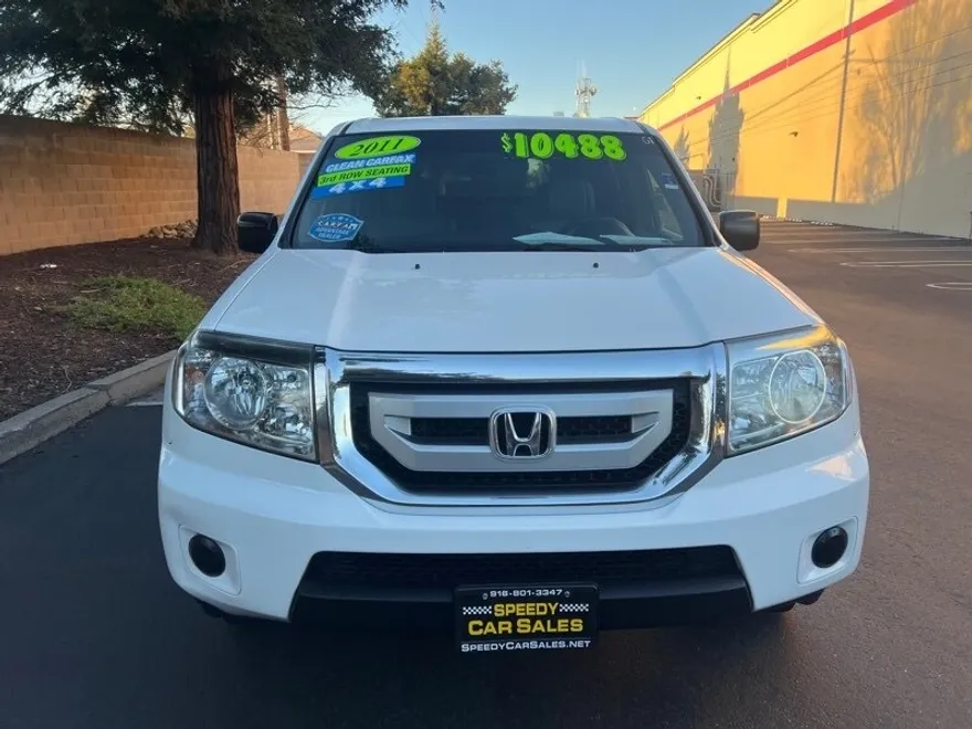 2011 Honda Pilot LX photo 1