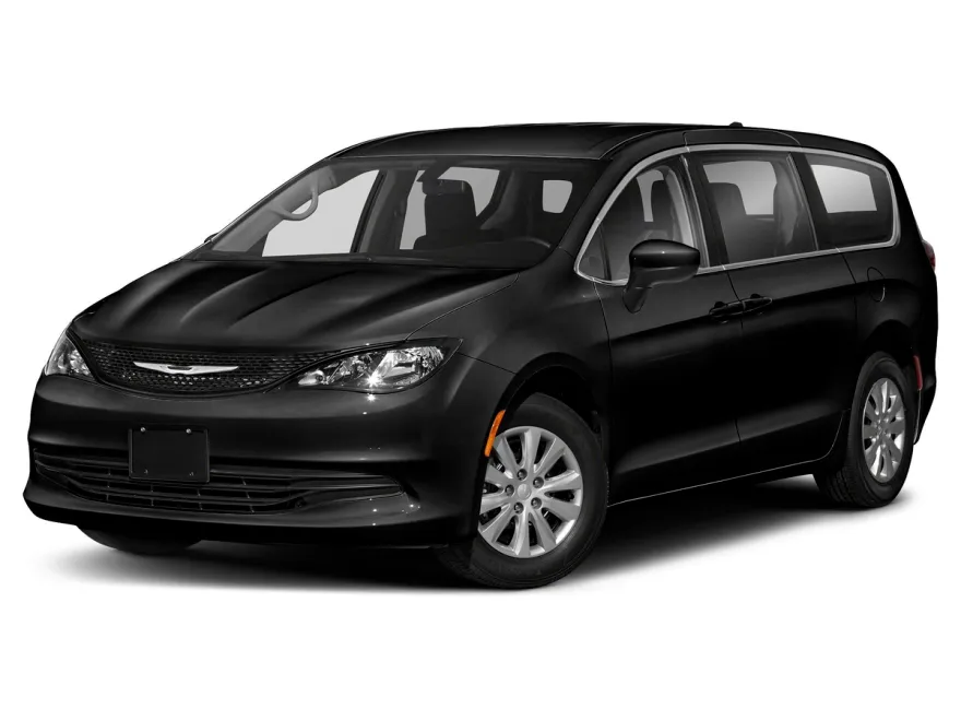 2021 Chrysler Voyager LXi photo 1