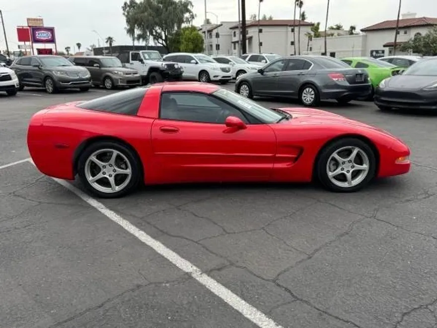 2003 Chevrolet Corvette photo 1