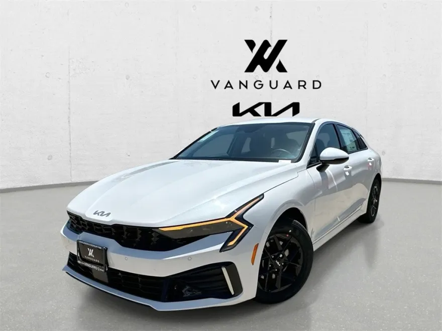 2026 Kia K5 LXS photo 1