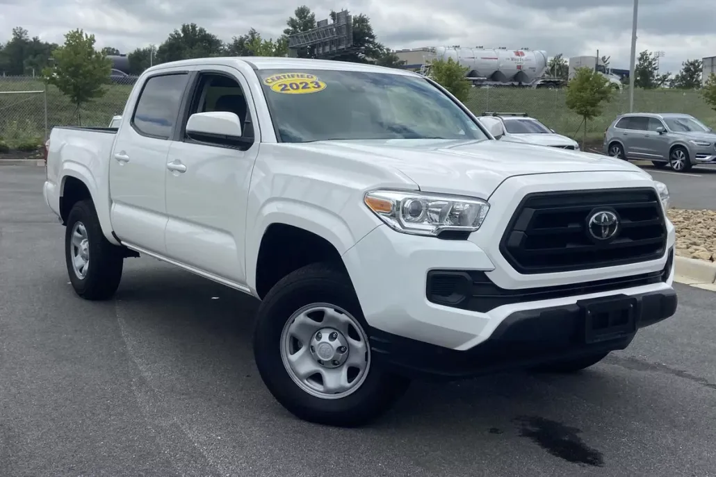 2023 Toyota Tacoma SR Double Cab photo 1