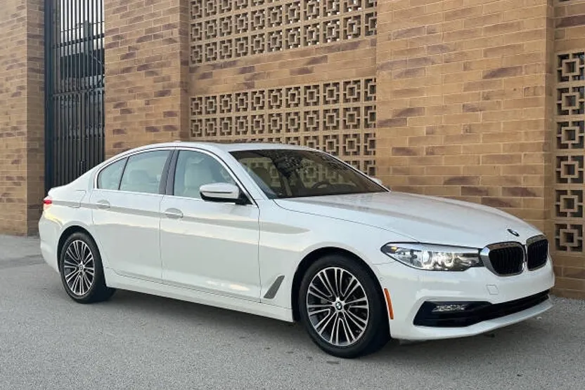 2017 Bmw 530i xDrive photo 1