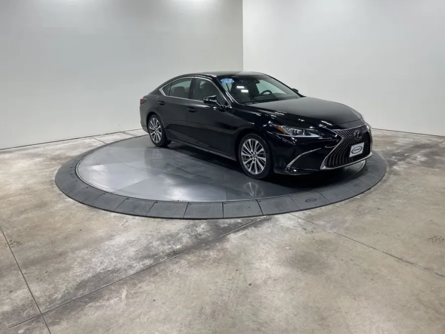 2019 Lexus ES 350 photo 1