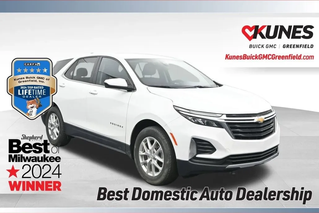 2023 Chevrolet Equinox LT photo 1