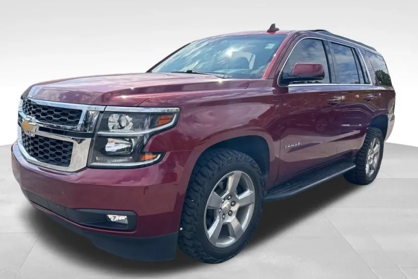 2018 Chevrolet Tahoe LT photo 1