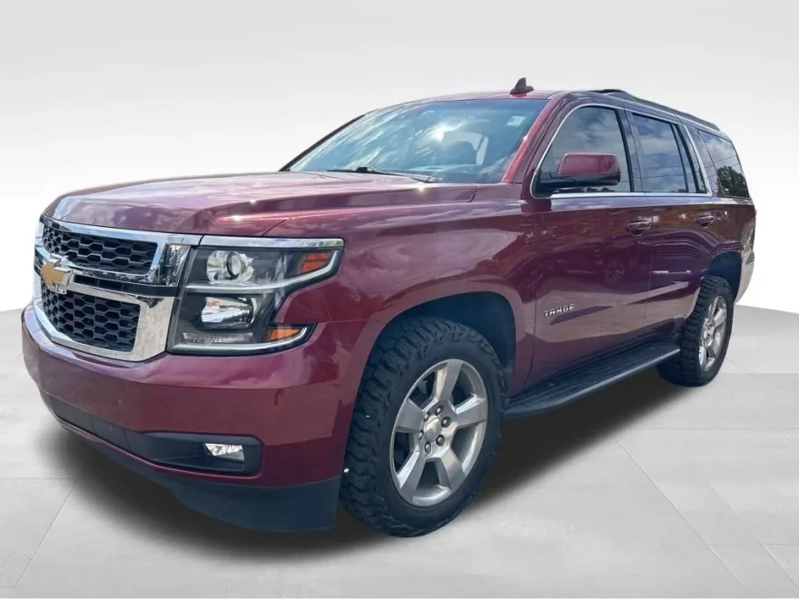 2018 Chevrolet Tahoe LT photo 1