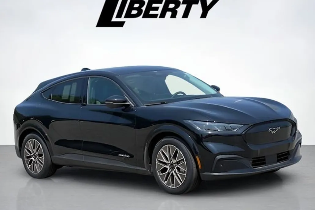 2025 Ford Mustang Mach-E Premium photo 1
