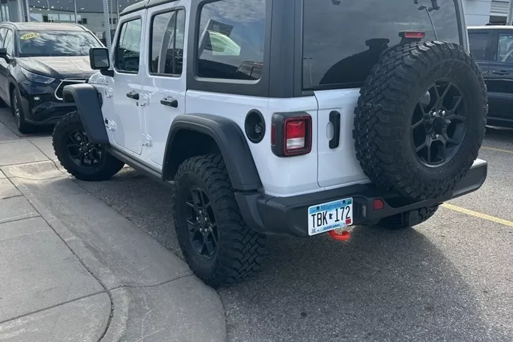 2024 Jeep Wrangler Sport Willys photo 1