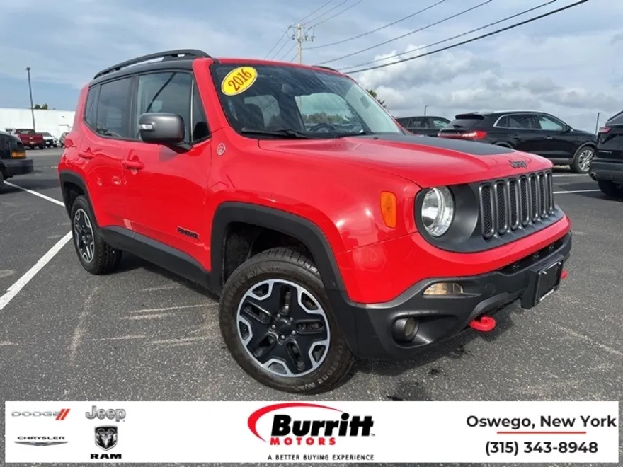2016 Jeep Renegade Trailhawk photo 1