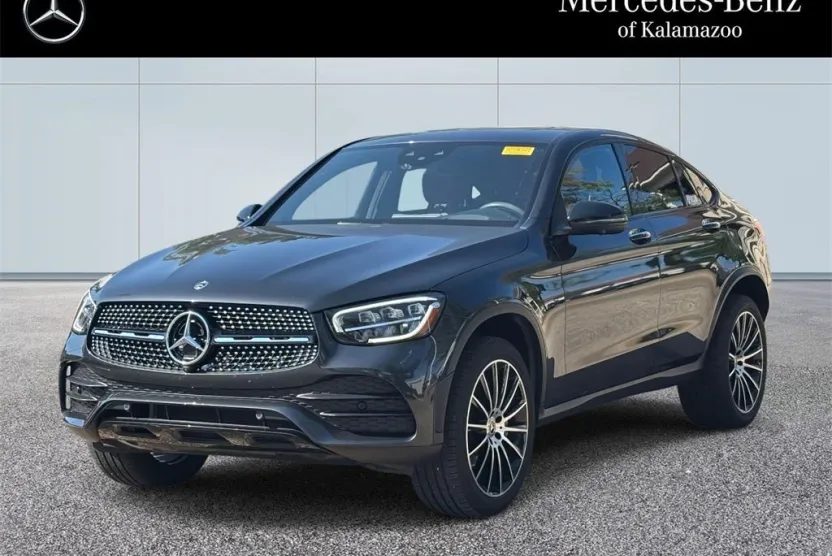 2022 Mercedes Benz GLC 300 Coupe 4MATIC photo 1