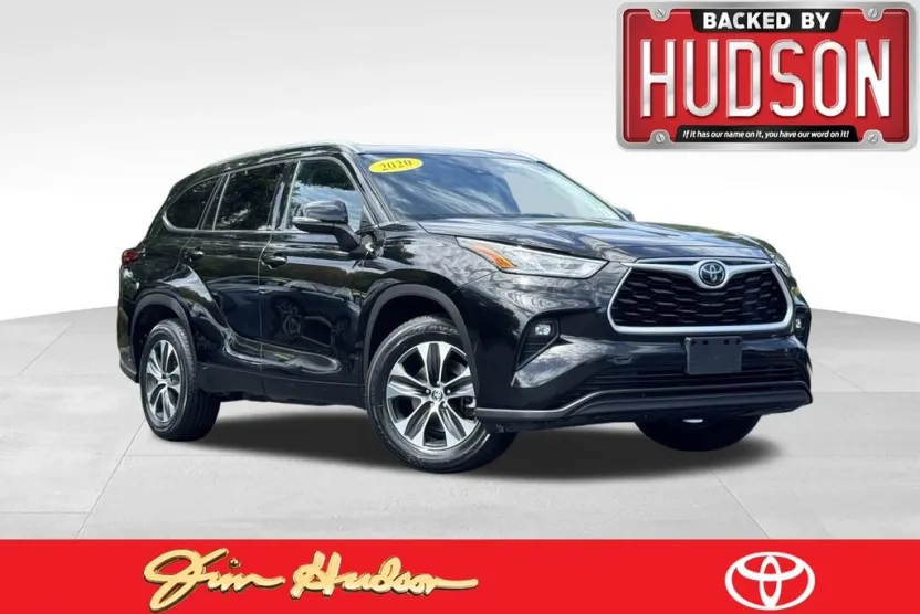 2020 Toyota Highlander XLE photo 1
