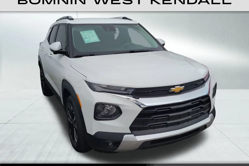 2022 Chevrolet Trailblazer LT photo 1
