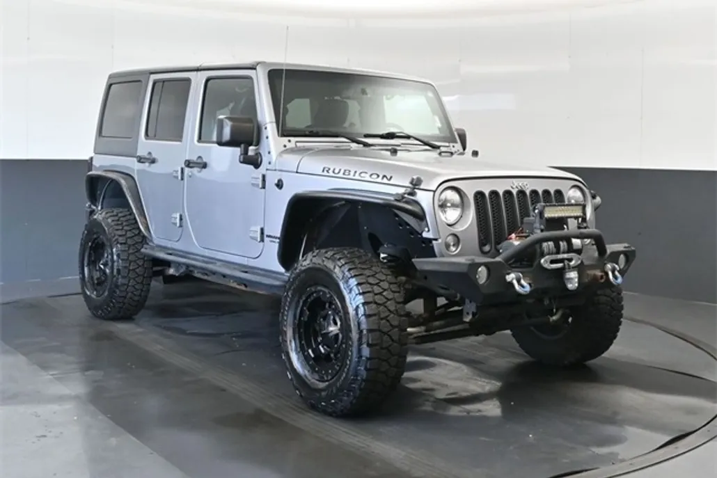 2016 Jeep Wrangler Unlimited Rubicon photo 1