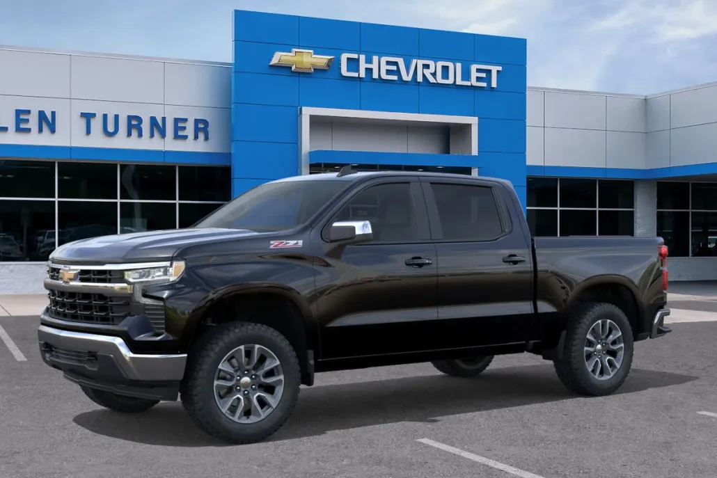 2026 Chevrolet Silverado 1500 LT photo 1