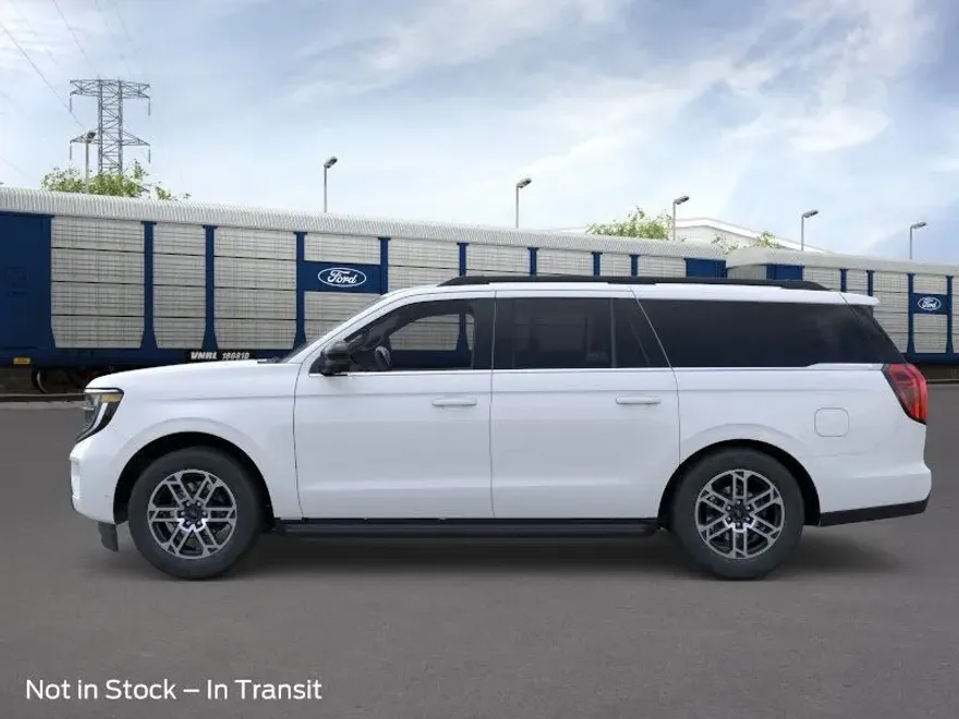 2025 Ford Expedition MAX photo 1