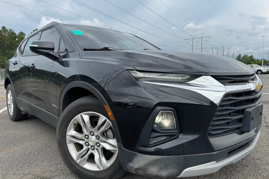 2019 Chevrolet Blazer Base 2LT photo 1