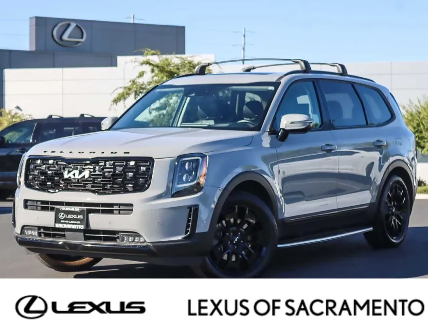 2022 Kia Telluride SX photo 1