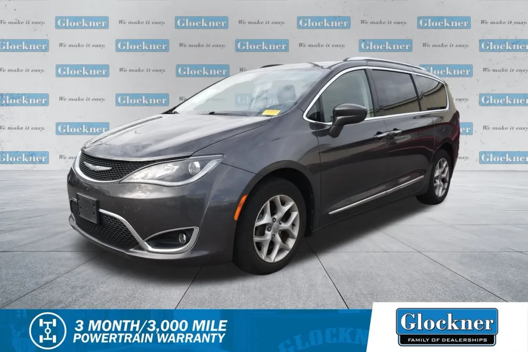 2018 Chrysler Pacifica Touring Plus photo 1