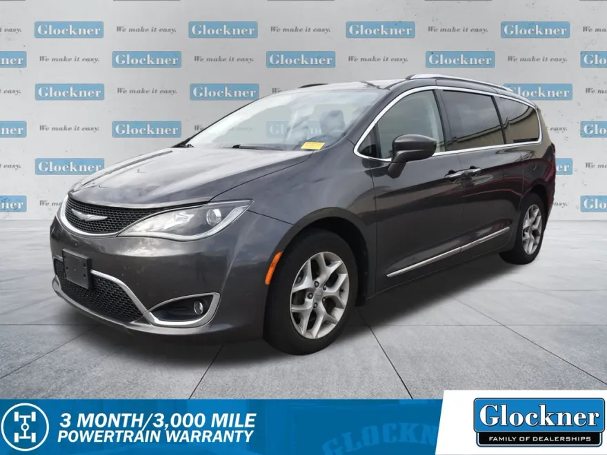 2018 Chrysler Pacifica Touring Plus photo 1