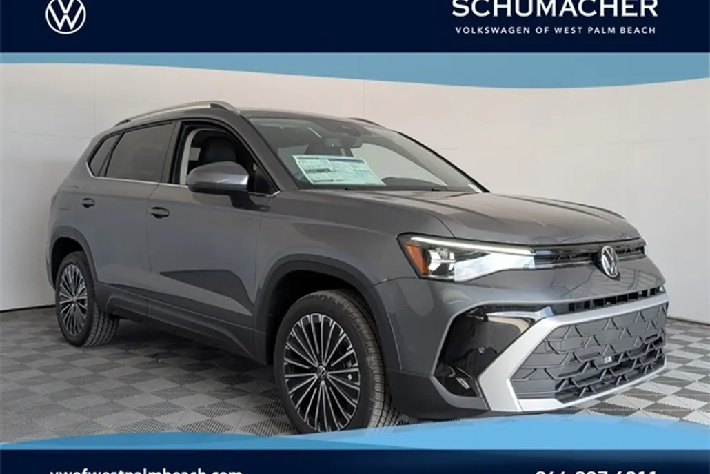 2025 Volkswagen Taos SE photo 1