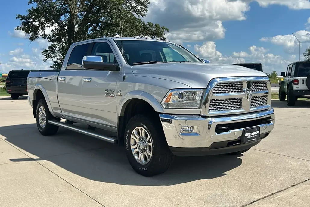 2018 Ram 2500 Laramie photo 1