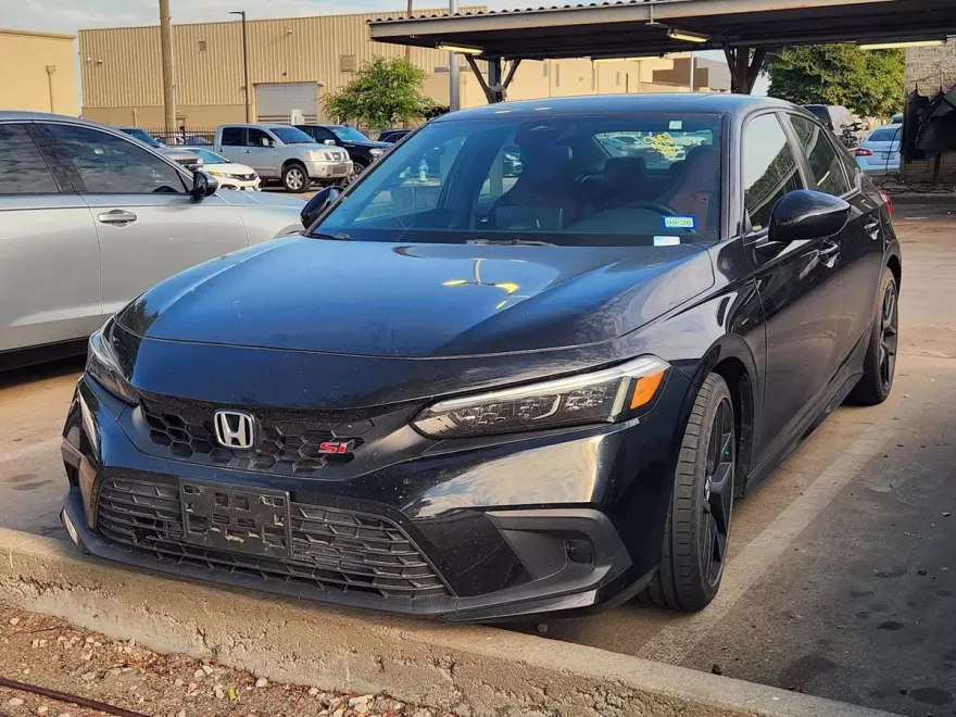 2022 Honda Civic Si photo 1