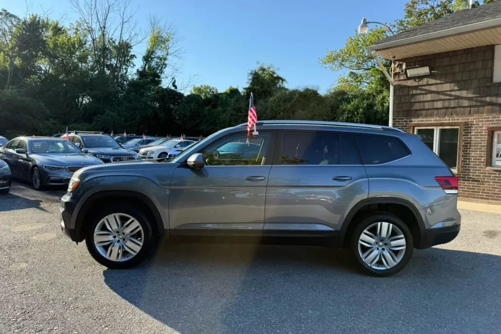 2019 Volkswagen Atlas V6 SE Technology photo 1
