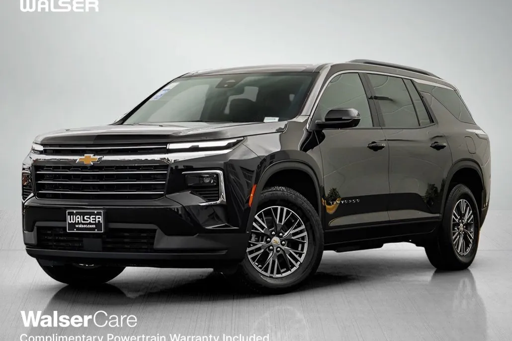 2025 Chevrolet Traverse photo 1