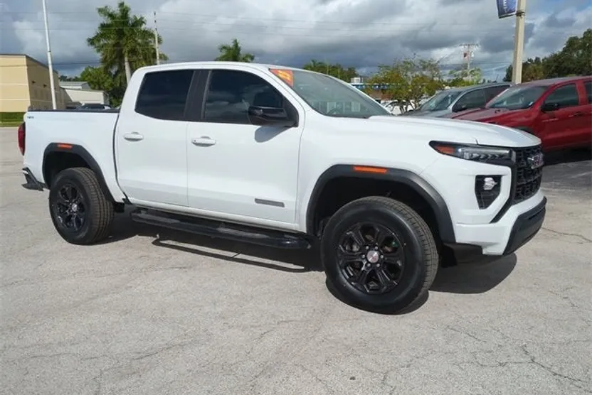 2023 Gmc Canyon Elevation photo 1