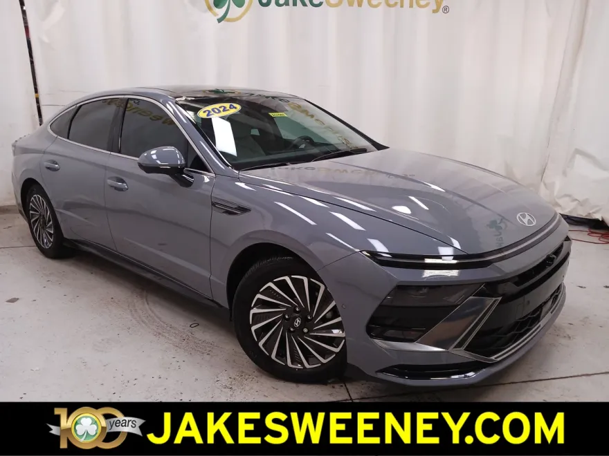 2024 Hyundai Sonata Hybrid Limited photo 1