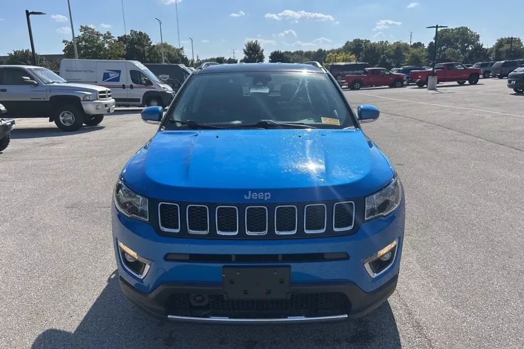 2021 Jeep Compass Limited photo 1