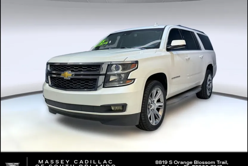 2015 Chevrolet Suburban 1500 LT photo 1