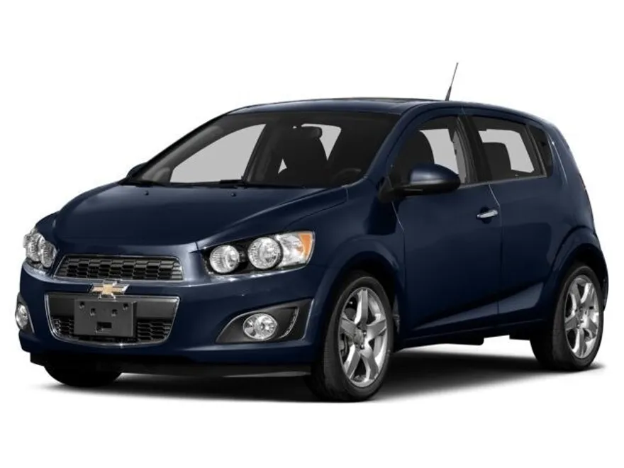 2016 Chevrolet Sonic LS photo 1