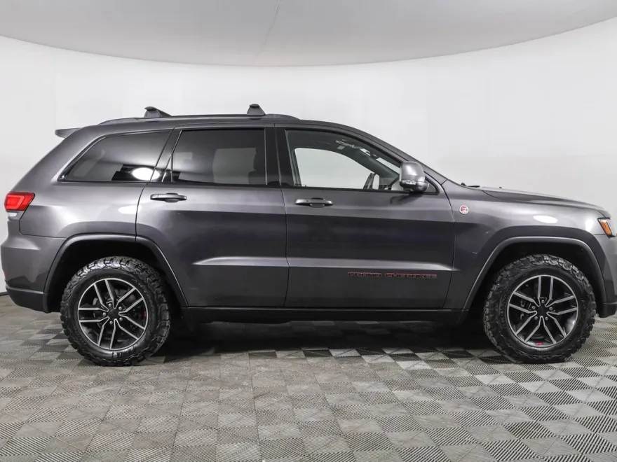 2019 Jeep Grand Cherokee Trailhawk photo 1