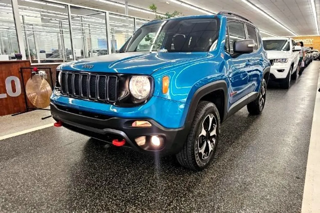 2019 Jeep Renegade Trailhawk photo 1